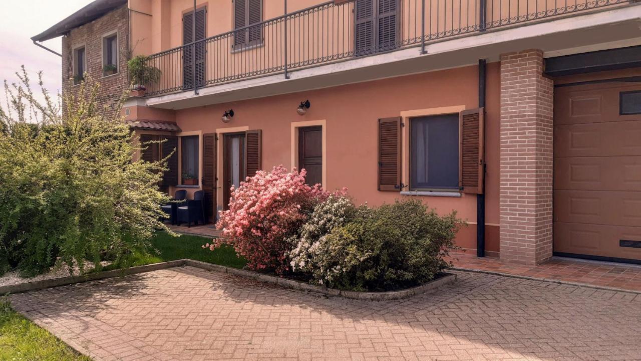 Cascina In Alto Piemonte / Piedmont Countryhouse Lozzolo Exteriör bild