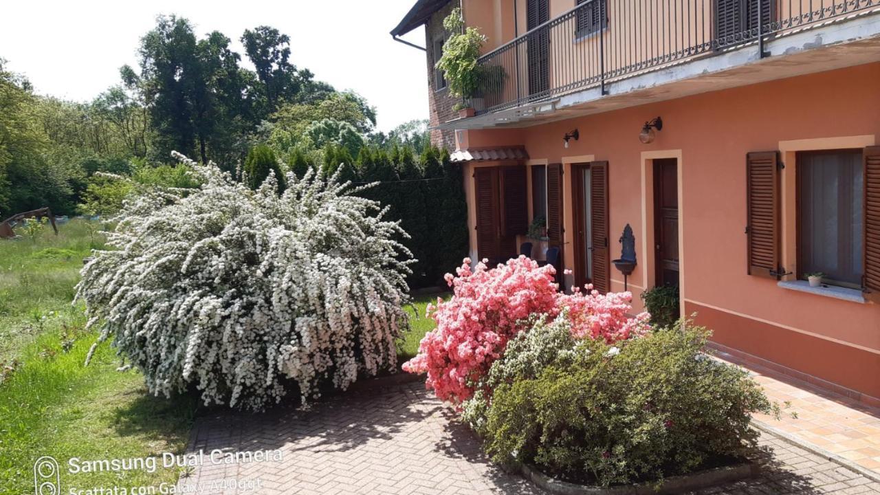 Cascina In Alto Piemonte / Piedmont Countryhouse Lozzolo Exteriör bild